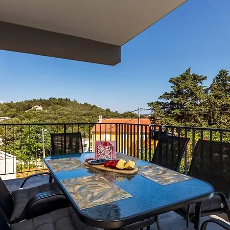 Apox Apartment Mali Losinj